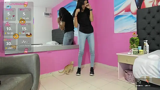  candy jade  online show from October 17, 2025, 12:18 pm