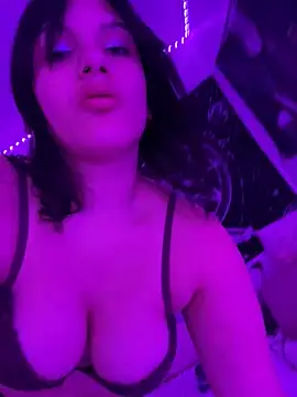 Snapshot of jbabyzszs chatting on December 16, 2024, 4:45 am jbabyzszs online show from December 16, 2024, 4:45 am