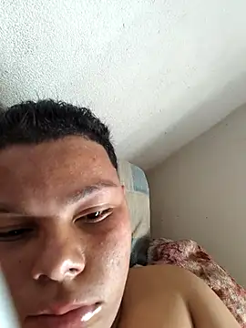 putoso031 online show from October 26, 2025, 11:10 am