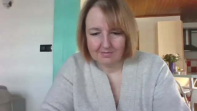 Sandcoq online show from February 9, 2026, 9:40 am