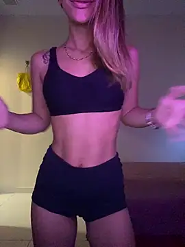 Carolinen online show from February 11, 2026, 5:35 pm