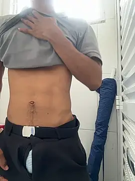 E Himeros online show from April 3, 2026, 2:23 pm