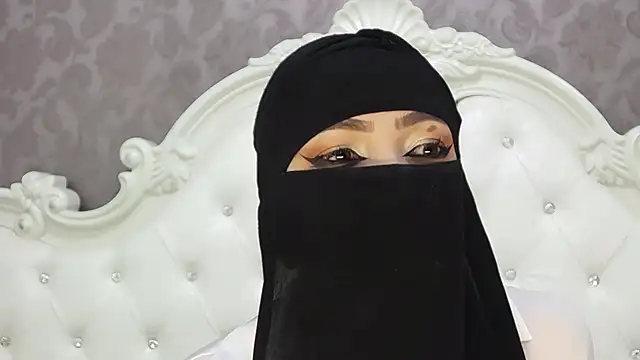 Snapshot of Hajar_Kar chatting on July 14, 2026, 5:01 am Hajar Kar online show from July 14, 2026, 5:01 am