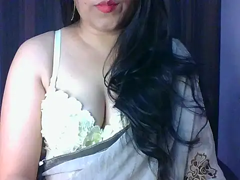 santurmom online show from April 14, 2026, 6:13 pm