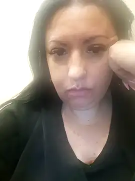 Veronica-Celie online show from April 23, 2026, 10:33 pm