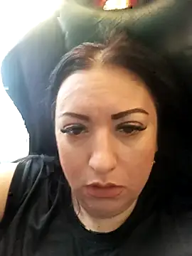 Veronica-Celie online show from February 15, 2026, 12:15 pm