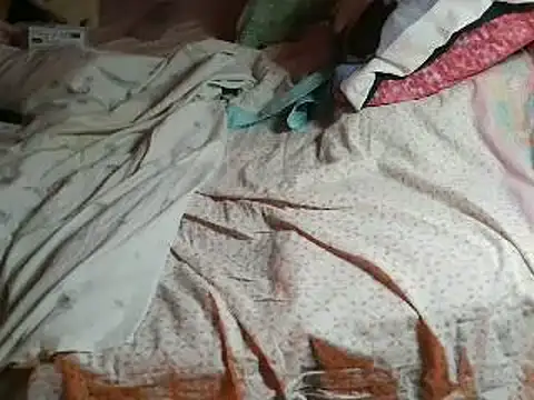 VeneRed online show from April 11, 2026, 7:28 pm