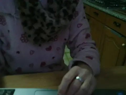 VeneRed online show from January 17, 2026, 6:50 am