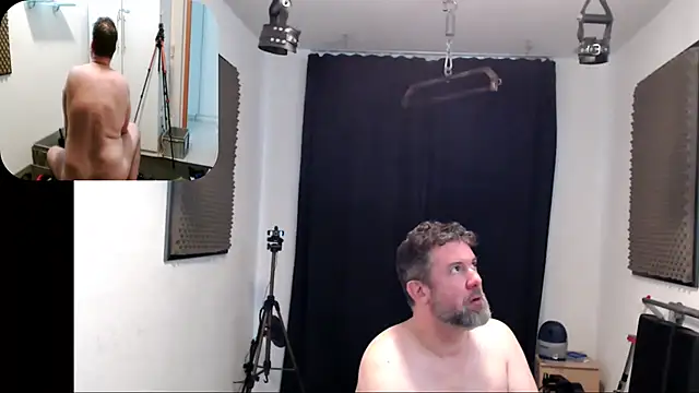 Snapshot of french_slave1 chatting on April 3, 2026, 12:44 pm french slave1 online show from April 3, 2026, 12:44 pm