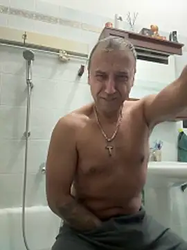 Lecatore80 online show from November 23, 2025, 6:45 am