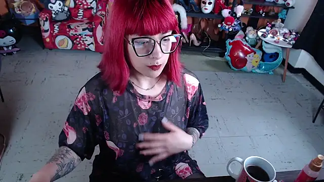 Snapshot of MissMiia2 chatting on February 16, 2026, 6:39 pm MissMiia2 online show from February 16, 2026, 6:39 pm