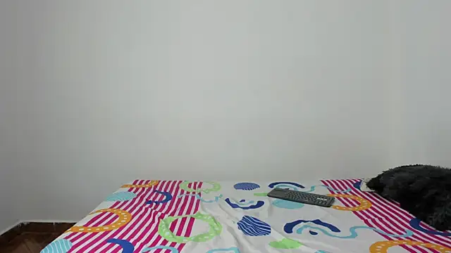 Snapshot of evanscollins chatting on January 14, 2025, 2:19 am evanscollins online show from January 14, 2025, 2:19 am