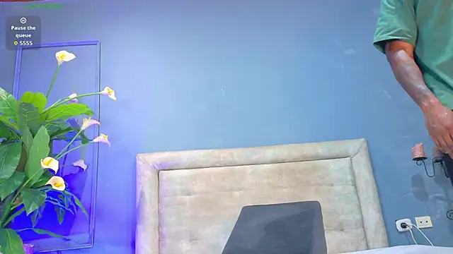 Iker bigdick online show from December 2, 2025, 7:26 pm