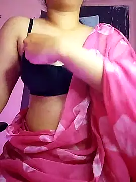 Indianhyna online show from November 6, 2025, 5:33 am