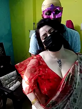 Snapshot of Raja_Ranii chatting on March 2, 2025, 3:02 am Raja Ranii online show from March 2, 2025, 3:02 am