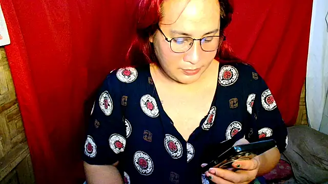 Snapshot of UrAmazingCassy chatting on October 21, 2025, 10:03 am UrAmazingCassy online show from October 21, 2025, 10:03 am