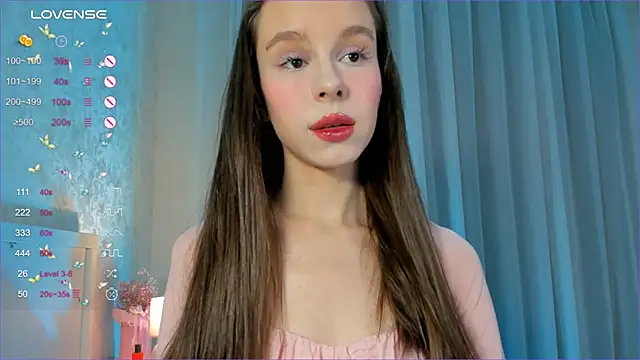 Snapshot of Minusvibe chatting on December 4, 2024, 6:00 pm Minusvibe online show from December 4, 2024, 6:00 pm