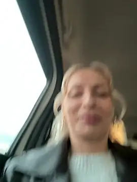 Diamond Bunny  online show from March 25, 2026, 3:44 pm