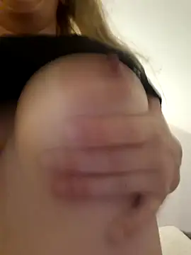 Hexe12346 online show from March 11, 2026, 6:35 pm