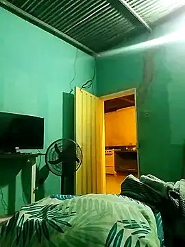 Hot p0lla grande activo online show from December 18, 2025, 7:13 am