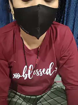 kaveerpooja947 online show from December 1, 2025, 5:36 pm