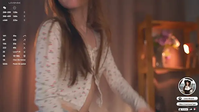 Miss miracle online show from October 18, 2025, 4:25 am