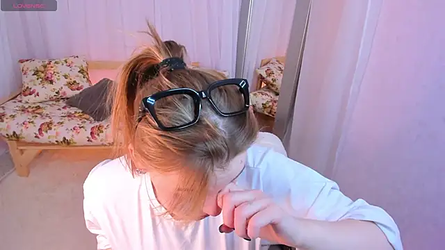 Colleen Blake online show from February 5, 2026, 4:03 pm