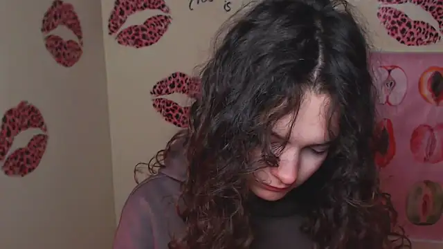  SusieSu  online show from February 2, 2026, 7:18 am