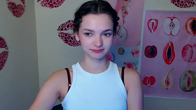  SusieSu  online show from October 3, 2025, 6:26 am