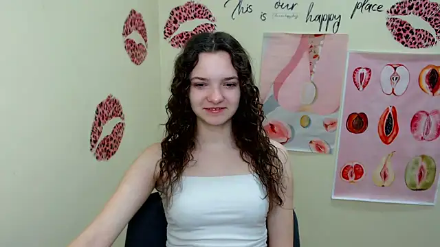  SusieSu  online show from March 20, 2025, 7:25 am