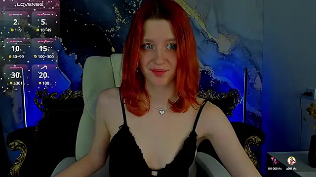 MagicLilu online show from February 8, 2025, 8:42 pm