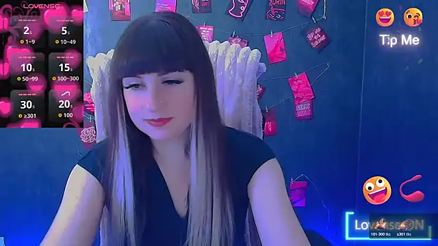 Snapshot of Violla_My chatting on May 15, 2026, 5:49 am Violla My online show from May 15, 2026, 5:49 am