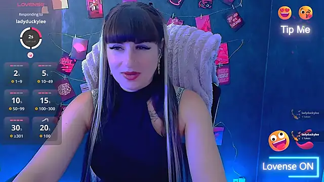 Snapshot of Violla_My chatting on July 13, 2026, 5:51 am Violla My online show from July 13, 2026, 5:51 am