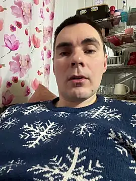 Snapshot of Rowing199456 chatting on February 5, 2026, 11:44 pm Rowing199456 online show from February 5, 2026, 11:44 pm