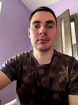 Rowing199456 online show from November 11, 2025, 7:58 am