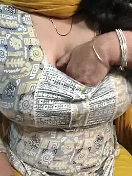 Anamika Kapoor online show from September 8, 2025, 9:25 pm