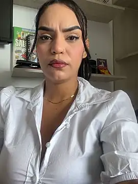 Sara-77 online show from November 22, 2025, 3:11 pm