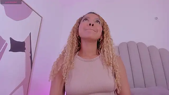 Nikki Angel  online show from March 15, 2026, 6:59 pm