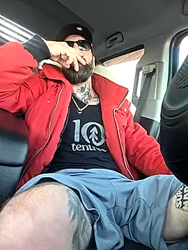 Beardedtattood online show from November 20, 2025, 12:39 pm