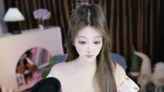 Arwyn-rr online show from March 28, 2026, 1:23 pm