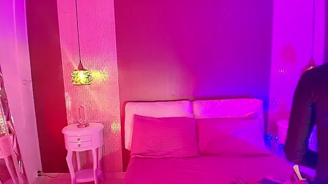 DannaDooll99 online show from October 30, 2025, 11:52 am