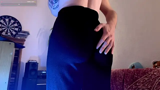 Snapshot of Anna_nnaaa chatting on September 10, 2025, 11:04 pm Anna nnaaa online show from September 10, 2025, 11:04 pm