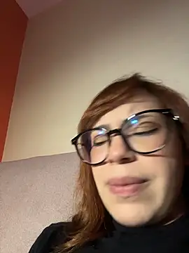 AgnesCampp online show from June 29, 2026, 7:46 pm