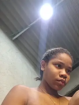 Luciia cute online show from February 6, 2026, 2:51 am