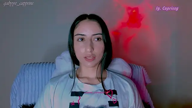 gabyye capprins online show from March 12, 2026, 12:27 am