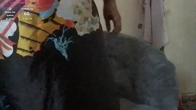 Snapshot of Jayhoney25 chatting on February 25, 2026, 10:20 pm Jayhoney25 online show from February 25, 2026, 10:20 pm