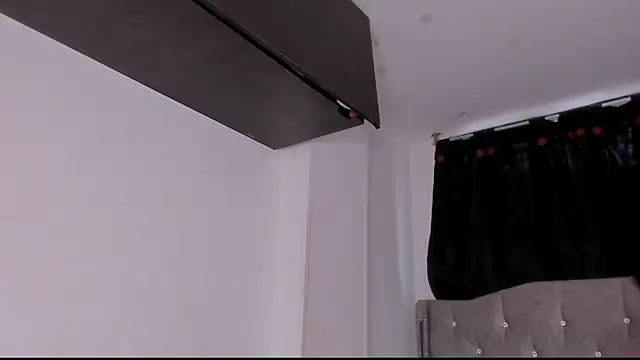 game with lesbians  online show from October 3, 2025, 11:23 am