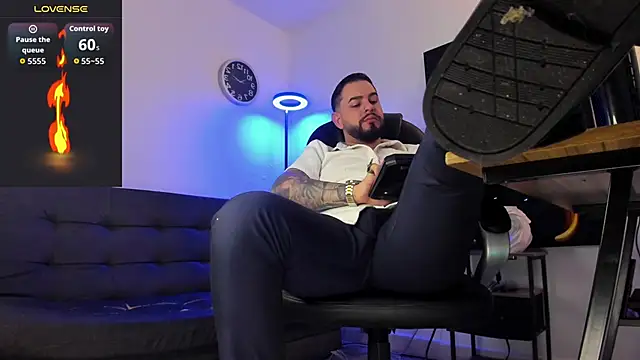 Ethan Castellano online show from March 28, 2026, 8:54 pm