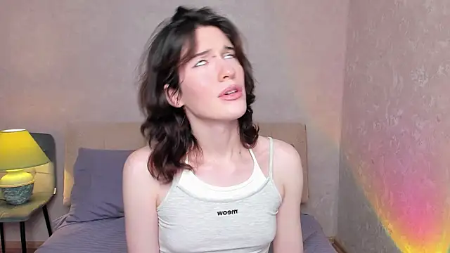 Kolette Gray online show from November 27, 2025, 3:45 pm