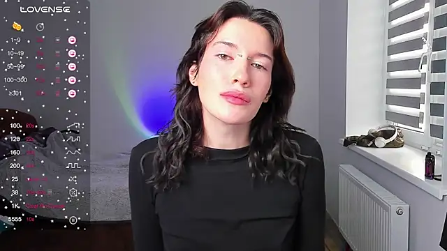 Kolette Gray online show from October 17, 2025, 8:06 am